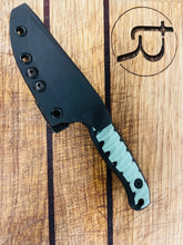 Load image into Gallery viewer, FEATHERLIGHT HFB/THE RANCH KNIFE
